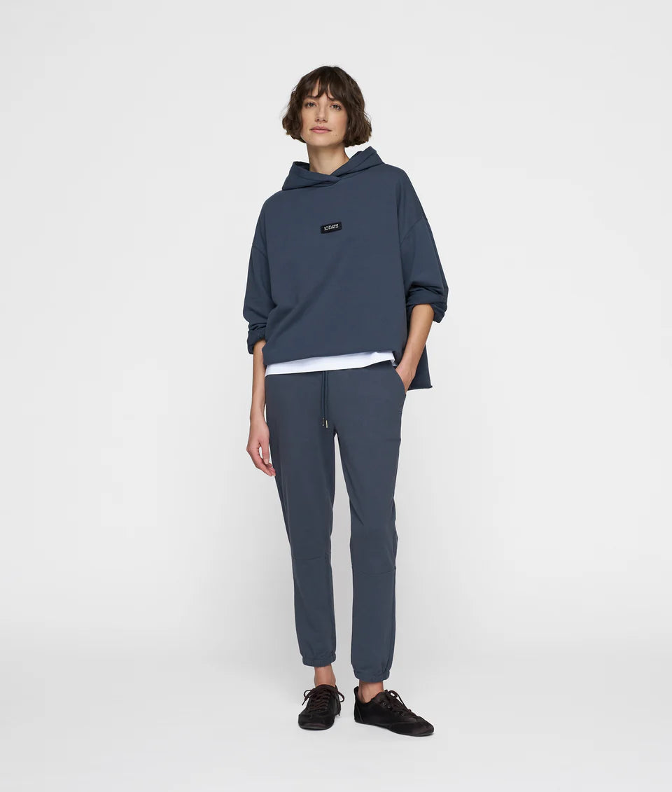 10 DAYS Statement Hodie