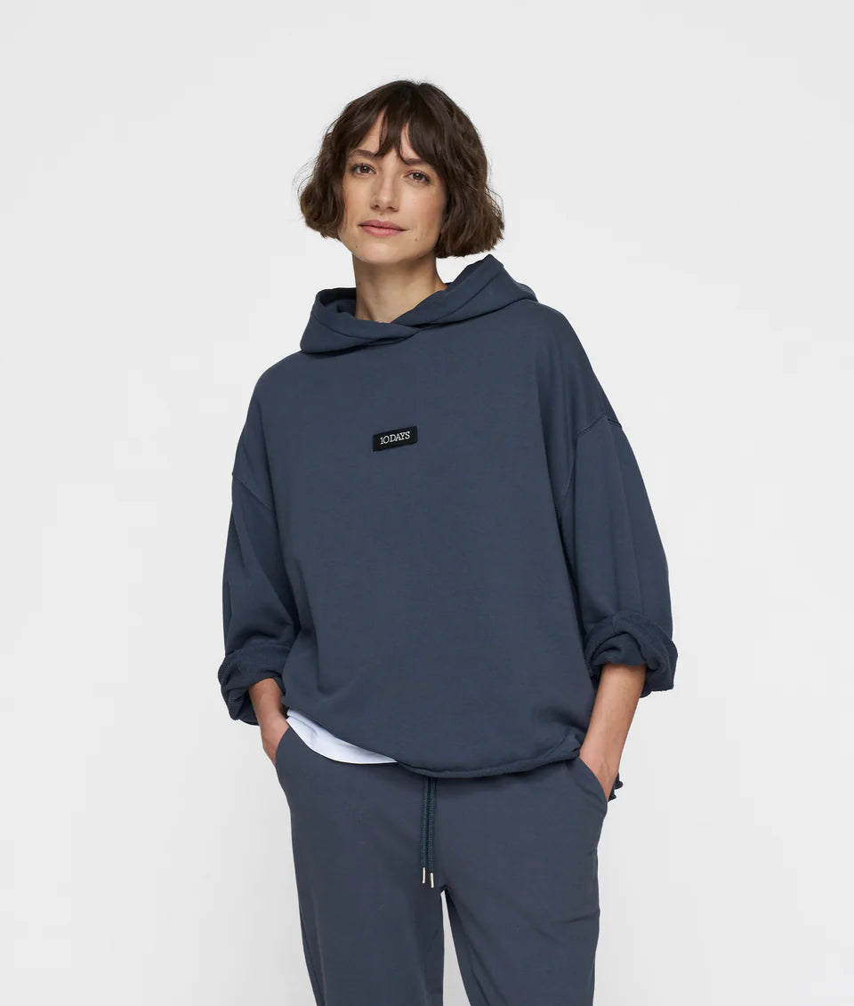 10 DAYS Statement Hodie