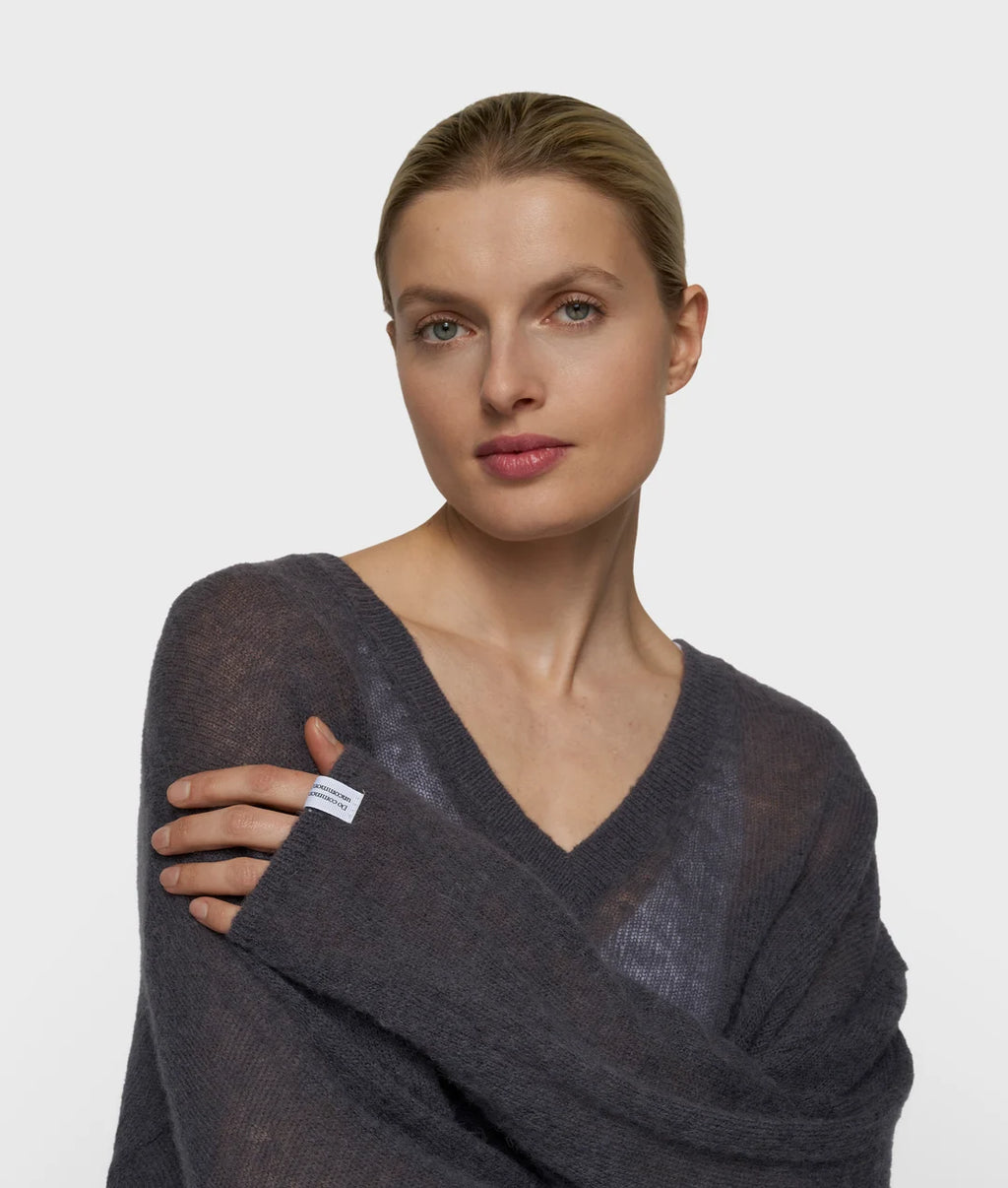 10 DAYS Dünner Strickpullover mit V-Ausschnitt