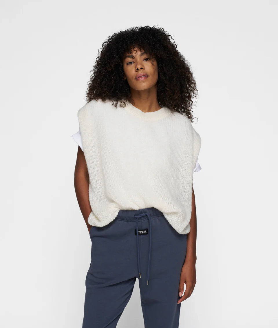 10 DAYS Shortsleeve Knit Sweater