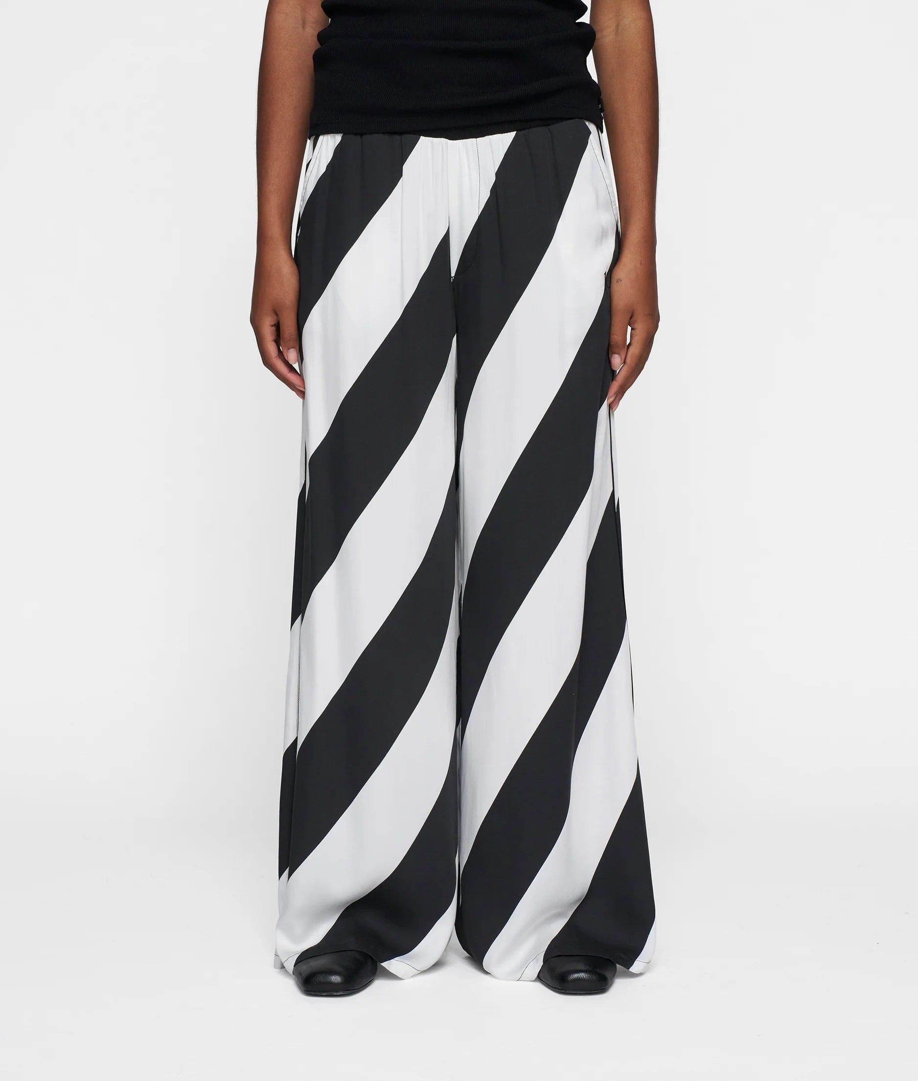 10 DAYS Wide Leg Pants Satin Stripes