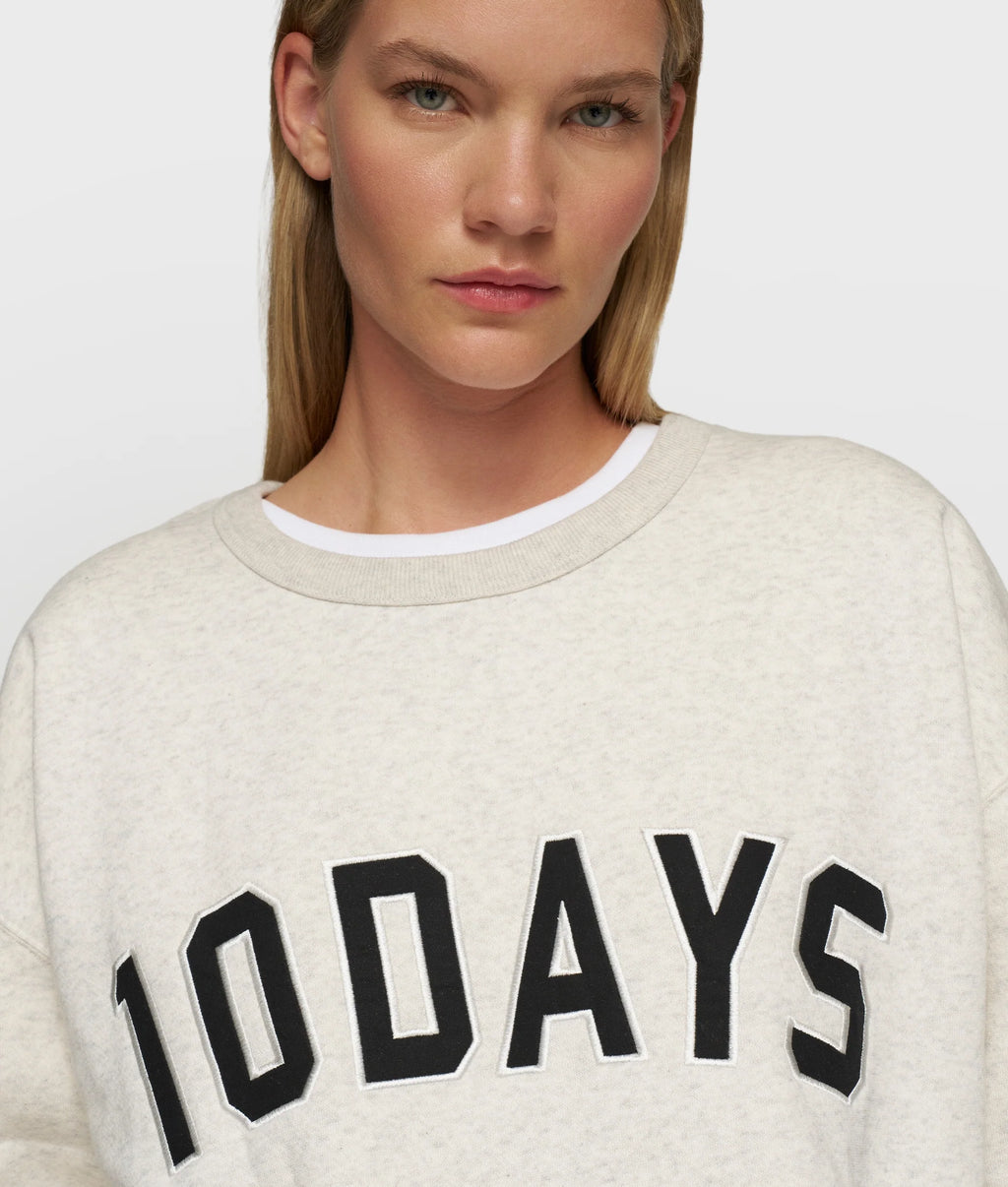 10 DAYS The Statement Sweater