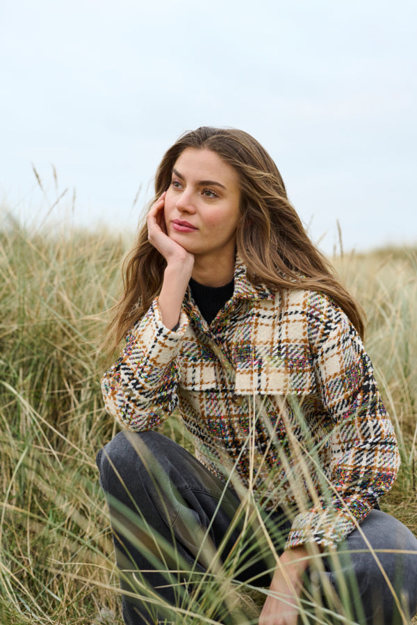 CULTURE Jacke Aro