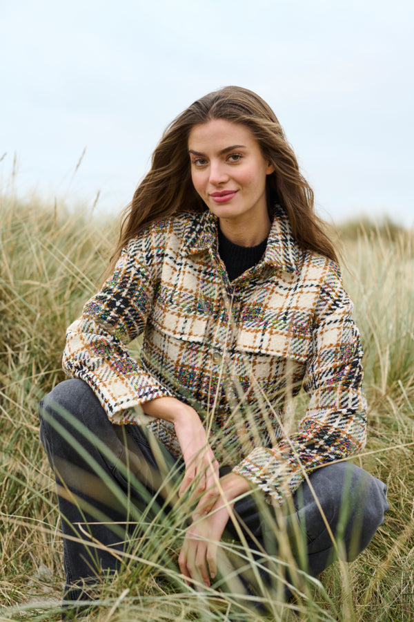 CULTURE Jacke Aro