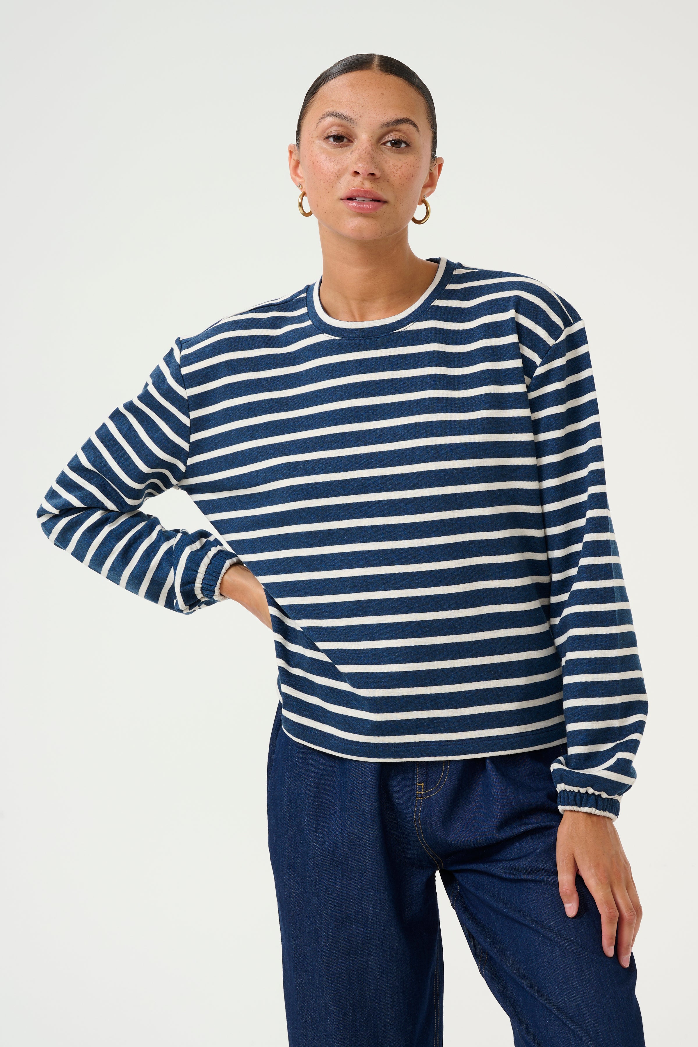 CULTURE Sweatshirt Zona
