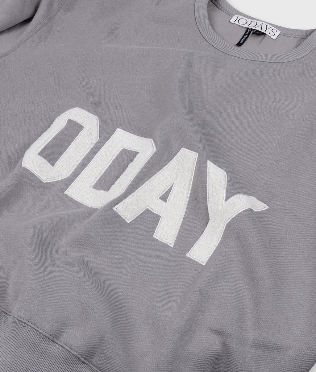 10 DAYS Statement Sweater Logo