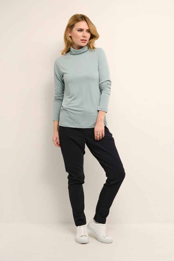 CULTURE Rolli Kajsa Rollneck